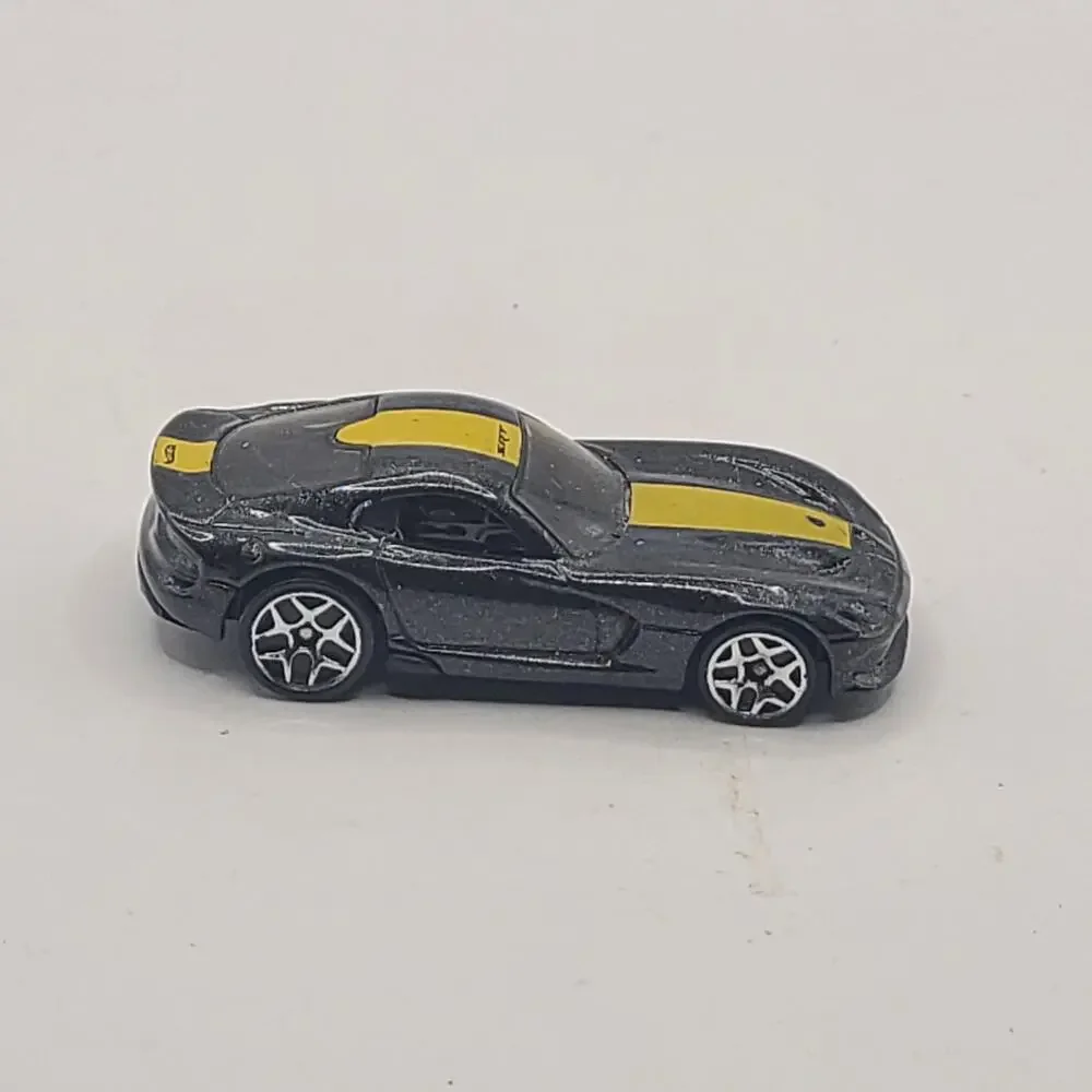 Hot Wheels Dodge Viper 2013 | Black and Yellow